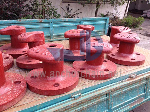 T head Bollard